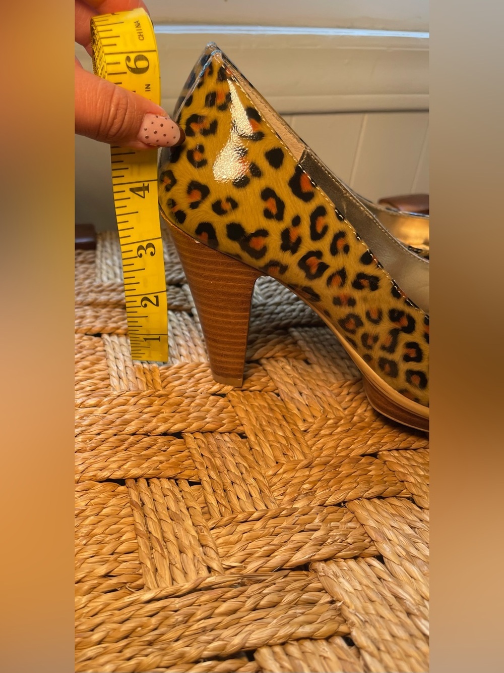 Sofft Ramona Heel in Leopard Print Size 7 - Picture 3 of 4